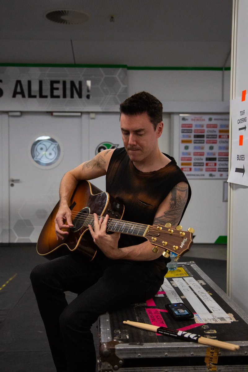 thescript's tweet photo. Thats a wrap! #TheScriptFamily has been so supportive. Thank you again to everyone who came out and saw us on this tour!! ❤️ https://t.co/UDFPSB1HDU
