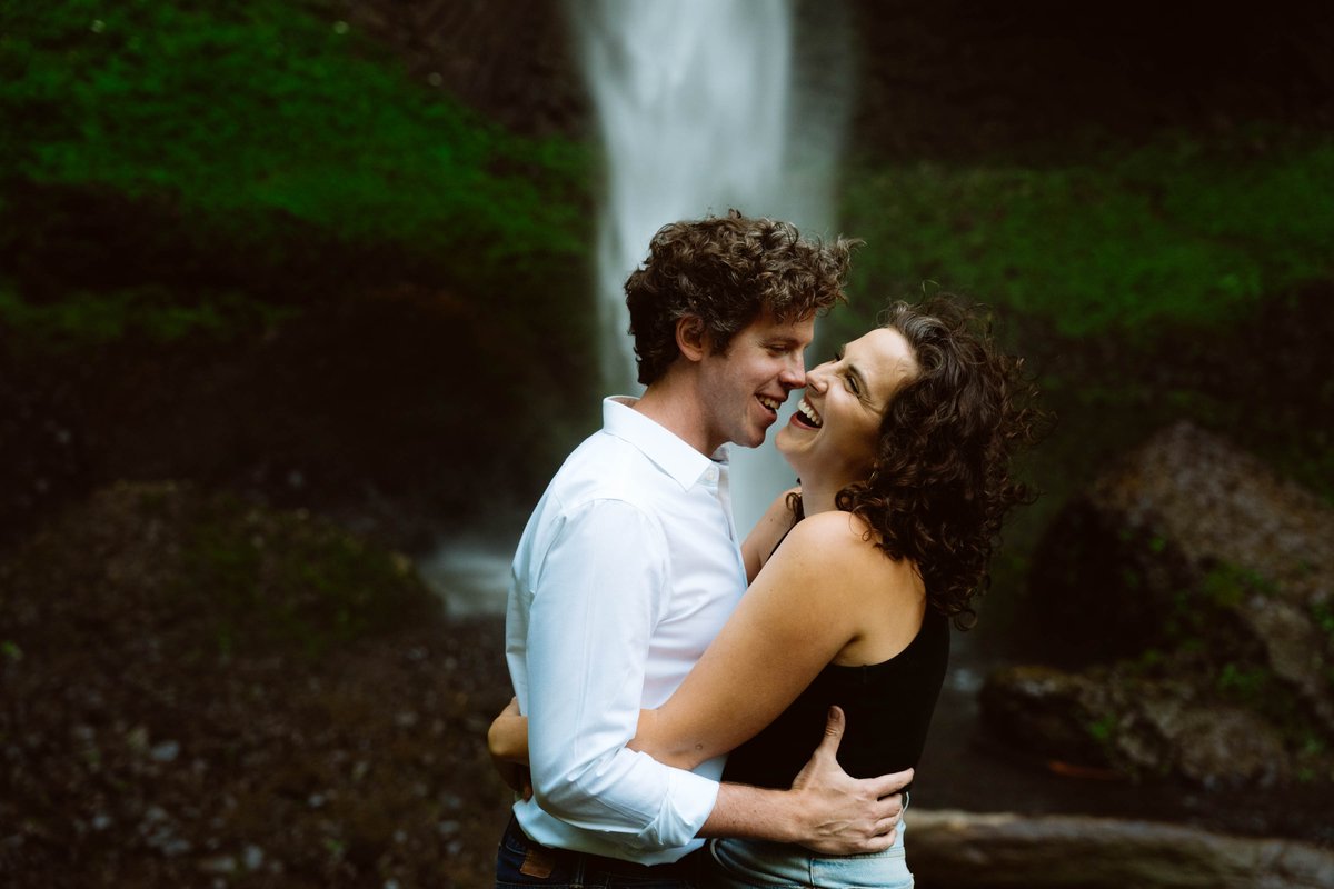 Jessica_A_Hill's tweet photo. Merissa and Kyle's dreamy engagement session at Latourell Falls in Oregon gave us all the feels. So fun getting soaked beneath a waterfall with these two! 

#latourellfallsoregon #waterfallengagements #waterfallelopement #waterfalloregon #columbiarivergorgewaterfall #portlandwedd https://t.co/tSIK6z7TXB