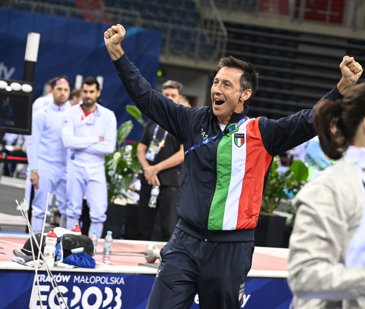SCHERMA - Mondiali di Milano, parla il ct della sciabola Nicola Zanotti: "Stagione esaltante, per le medaglie ci siamo anche noi".

Leggi l'articolo: magazinesportivo.it/interviste/mon…

#milan2023 #scherma #fencing #italiateam <a href="/Federscherma/">Federscherma</a>