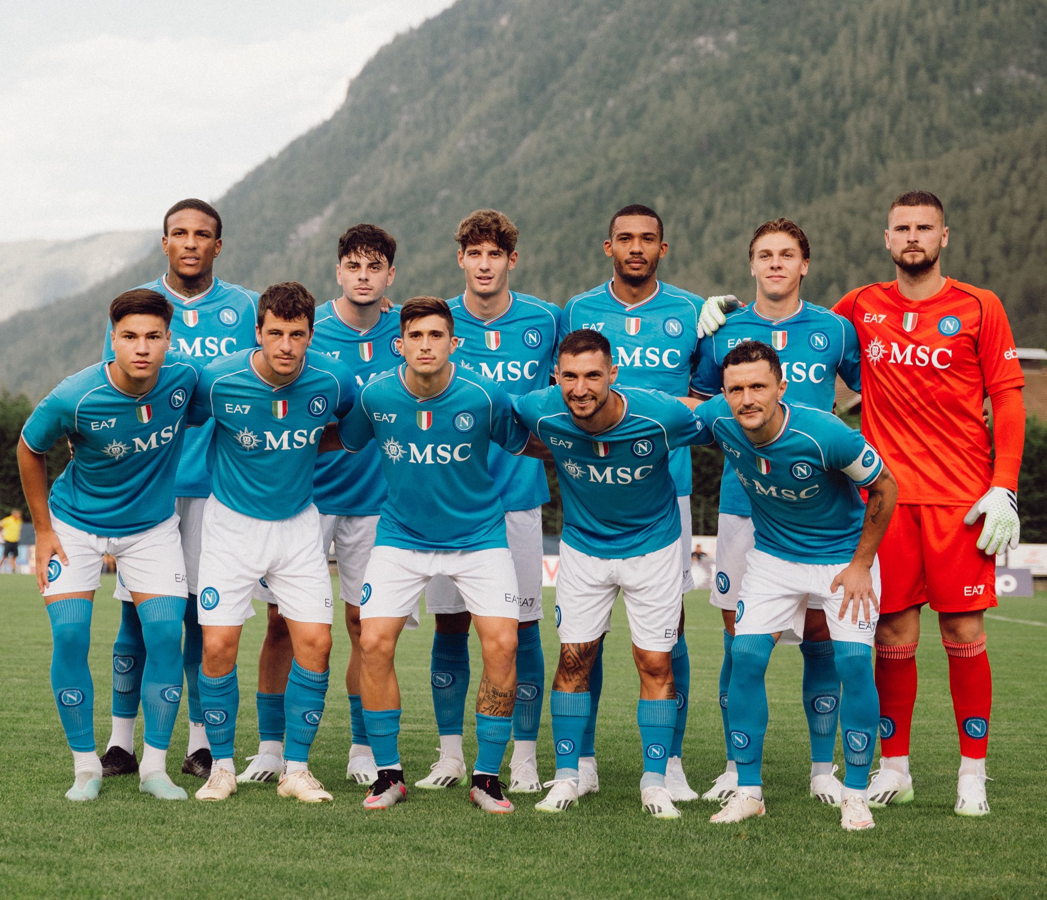 Official SSC Napoli on X: T E A M 💙  / X