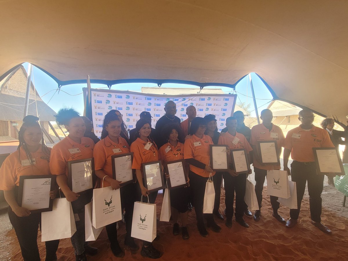PatriciaDeLille's tweet photo. Tourism can only grow if we empower local communities.
I am very proud of the 10 tour guide graduates from communities around the Kgalagadi National Park who were trained by the @Tourism_gov_za and were officially certified as tour guides yesterday. 
@NorthernCapeSA
#WeDoTourism https://t.co/kDNSdZj2T3