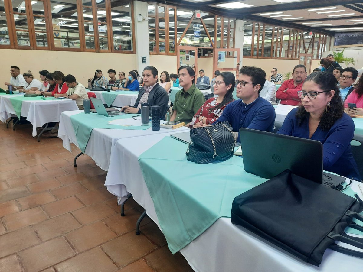 📖✍️ La Facultad de Humanidades y Ciencias Jurídicas realiza el Primer Taller Introductorio para Editores y Evaluadores de Publicaciones, actividad coordinada por la Comisión Facultativa de Investigación.