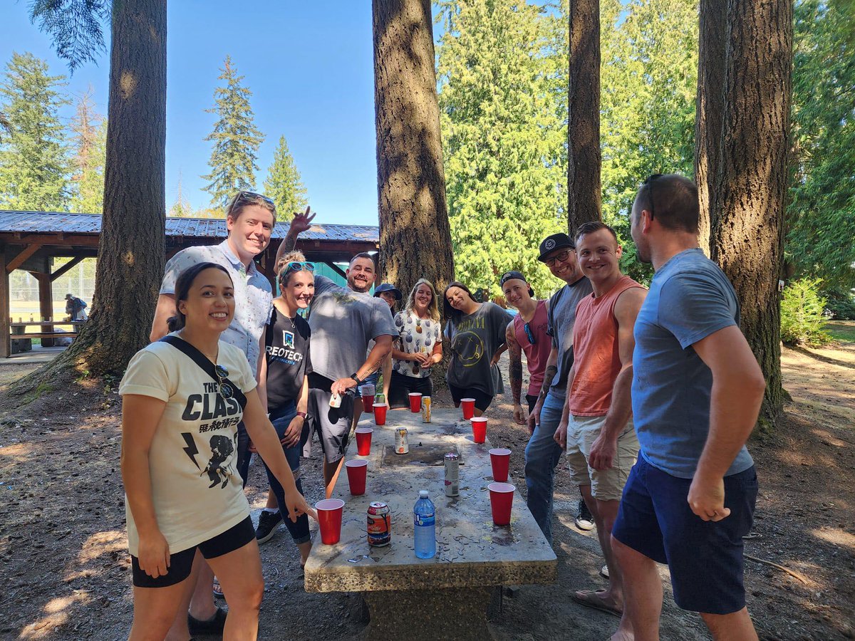 ReotechC's tweet photo. Sun’s out, hotdog buns out 🌭 Another successful Reotech Summer Party. We're lucky to work with such a lovely bunch of people and what better way to come together than blue skies, incredible BBQ food, and lots of fun and games. #BuildingTogether https://t.co/74Uw0rVquA