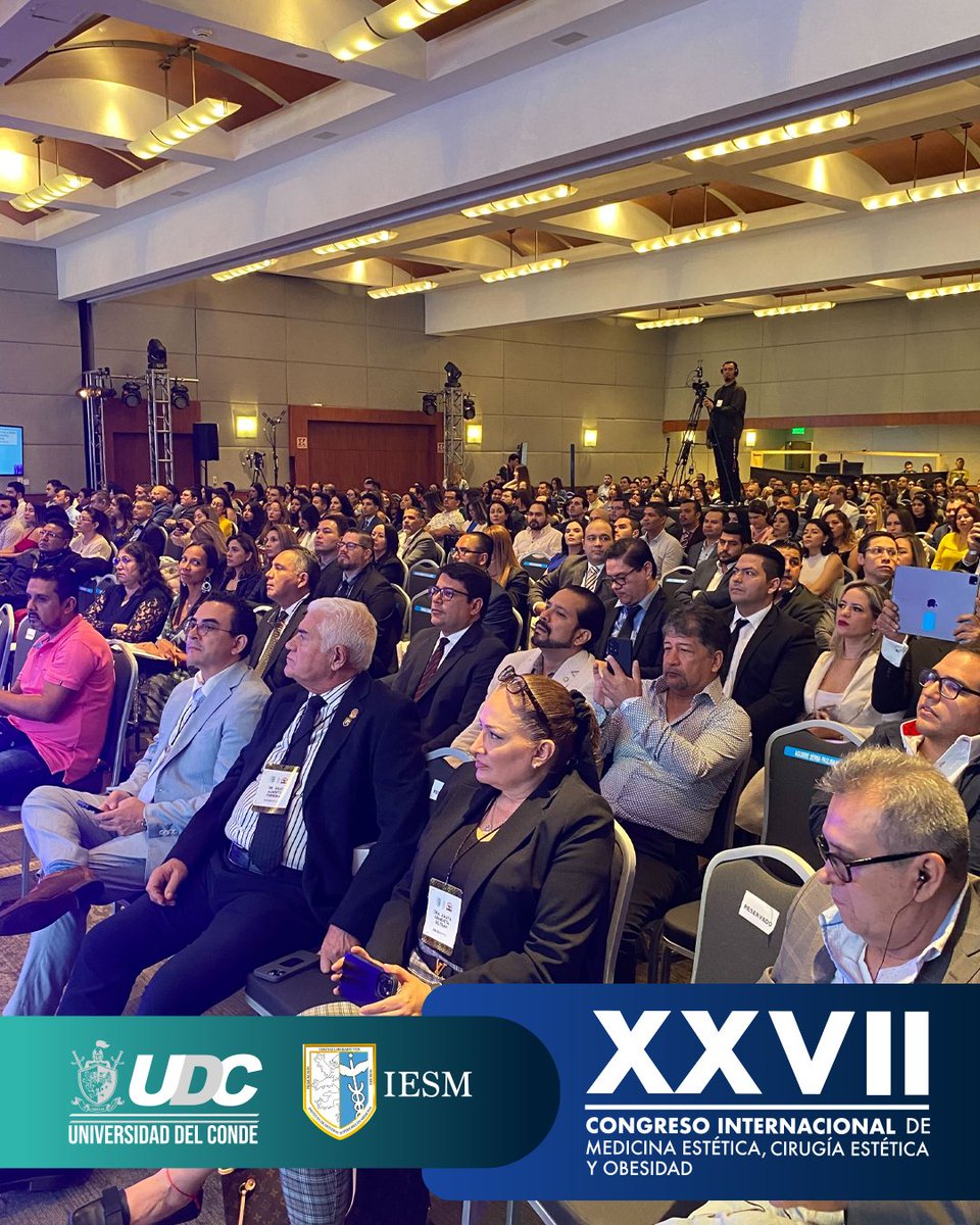 posgradosiesm's tweet photo. Ahora en el estrado, el @drhassannurein concluye su intervención en el XXVII Congreso Internacional de Medicina, Cirugía Estética y Obesidad. Durante su ponencia, expuso el procedimiento por etapas de una Cirugía de ginecomastia. https://t.co/ejJ8EXDbnh