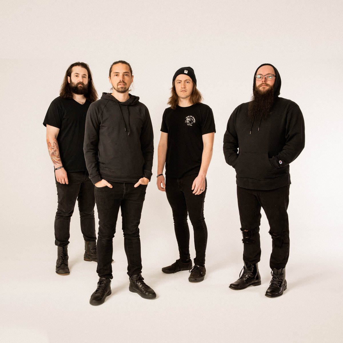 Halcyon Wander tweet media