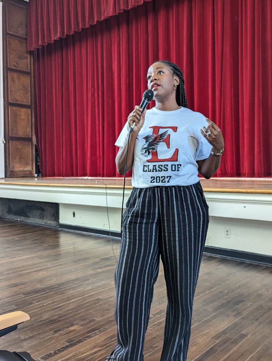 EastMagnet's tweet photo. Freshman Orientation Wrapped! We had a great night getting to know the new freshmen and giving a lot of important information about the school year. If you weren’t able to attend, come to our Back to School meetings either Aug 1 or 2 at 5:30pm! https://t.co/bL4WLoKAUc