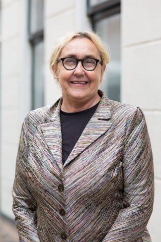 HenryJP5's tweet photo. BREAK!

Nieuw van de pers!  Lutz Jacobi wordt tegenkandidaat van  #FransTimmermans ,,,

(Hoop ik)
. https://t.co/aT3WoZ4dk3