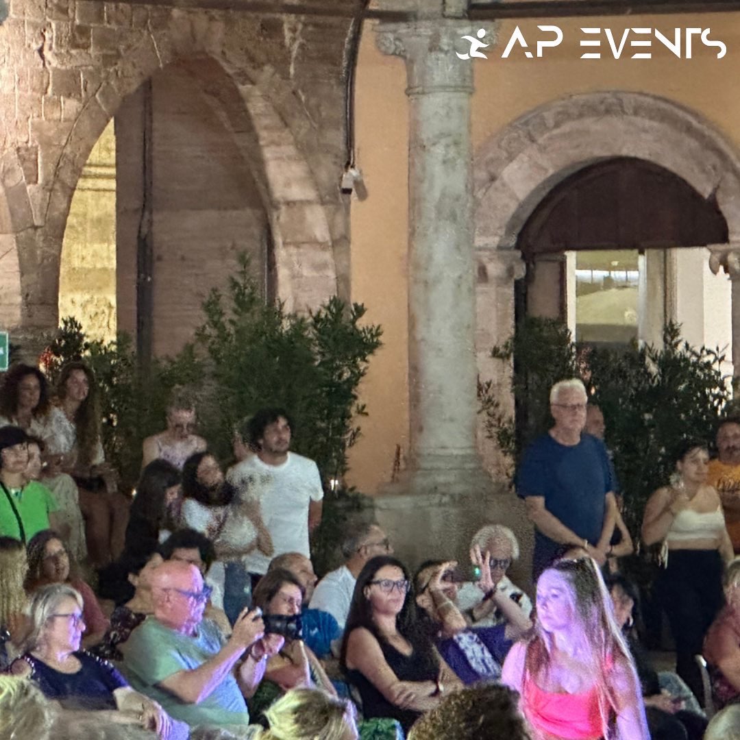ApEventsaps's tweet photo. 𝐅𝐞𝐬𝐭𝐢𝐯𝐚𝐥 𝐝𝐞𝐥𝐥𝐞 𝐆𝐞𝐧𝐞𝐫𝐚𝐳𝐢𝐨𝐧𝐢
Si è conclusa Martedì la prima Edizione del Festival delle Generazioni che si è svolto da Martedì 11 Luglio a Martedì 18 Luglio.
#ascolipiceno #festivaldellegenerazioni #apeventsaps #apevents #ascoli #eventi #festival https://t.co/xXmox3mvzt