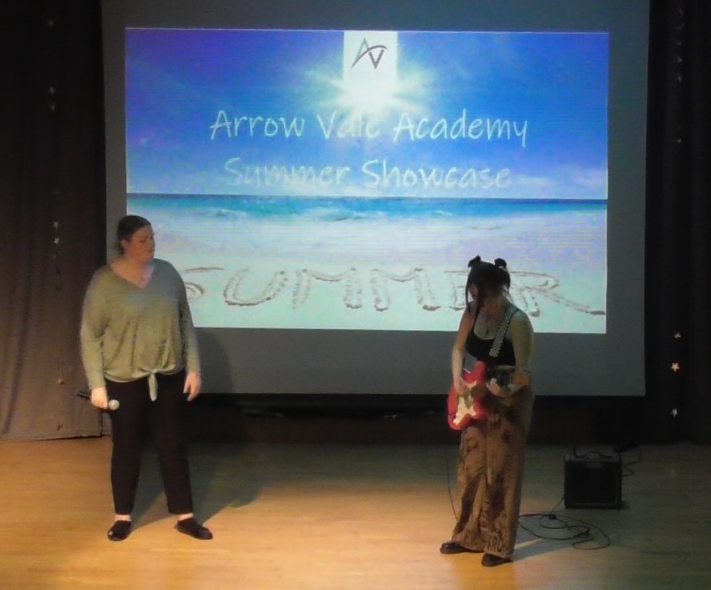 AVPerformingArt's tweet photo. On Wednesday 19th July, Arrow Vale Academy hosted its Performing Arts Summer Showcase Evening. Our talented students demonstrated their boundless enthusiasm for the arts and support for each other. 
@AVPerformingArt 
@ArrowValeSchool https://t.co/wkxvYSG6DD