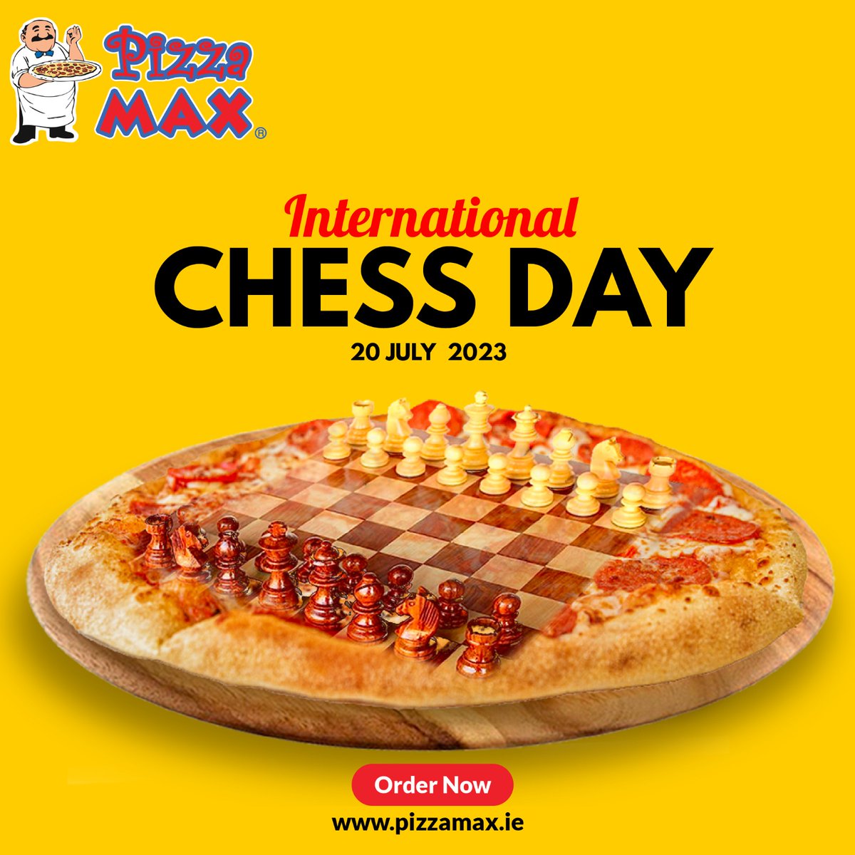 PizzaMaxIE's tweet photo. Celebrating #InternationalChessDay with our own delicious game of cheese and toppings! 📷📷
Try our new Checkmate pizzas, with a creamy garlic base, mozzarella, pepperoni, sausage, mushrooms, and onions.  It's a checkmate for your taste buds! 📷

#pizza #food #foodie #pizzalover https://t.co/ydLd93oQ2i