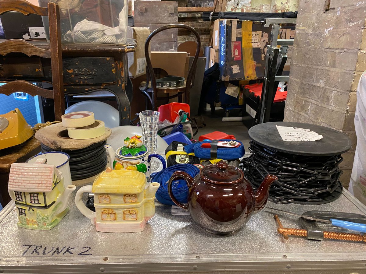 ShoreditchTH's tweet photo. We're having a clear out!
Over the years we have accumulated A LOT of stuff, so we're opening the doors of The Ditch on Monday 24 July for anyone to pop by and find hidden gems 💫
All items are #free (donations always welcome!) just bring an open mind: https://t.co/AwlXO21B4T https://t.co/tTZ63I5dsR