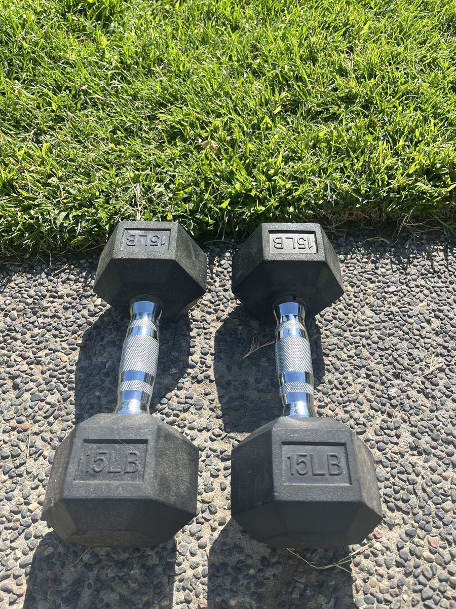 Working out and getting that Vitamin D at the same time  💪🏼

Go workout, Get outside ☀️