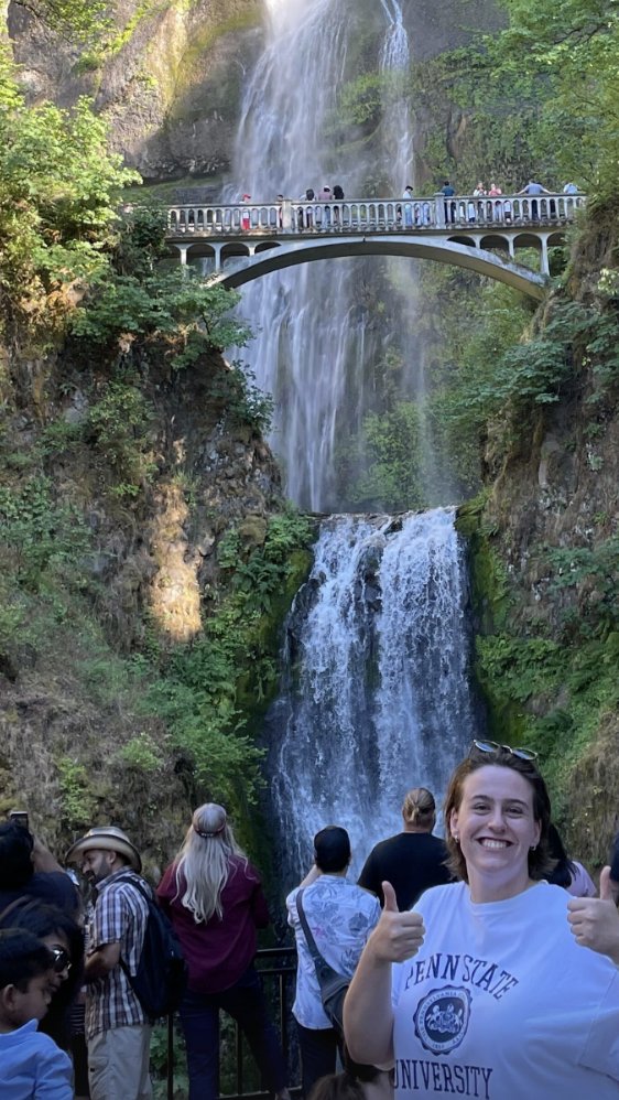 VanmeterKVM's tweet image. New #VanMeterLab grad student @KielyHine and fantastic undergrad Amelia Wyckoff are spending the week at the EPA&apos;s Pacific Ecological Systems Division  Lab in Oregon retrieving soil and water samples for our new US-scale study of wetlands and water quality @psugeography @PSUEarth