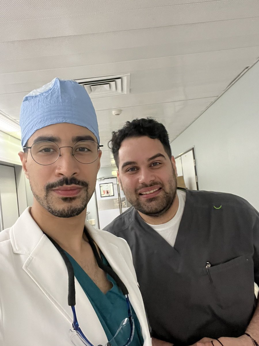 Big thanks to Dr. Fitiyani, a specialist from KAMC-J, for joining us as a clinical attachment. We welcome any interested GS-Board-certified physician to join us before we launch our fellowship program. #medicaltraining #clinicalattachment #thoracic_surgery