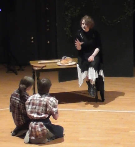 AVPerformingArt's tweet photo. On Wednesday 19th July, Arrow Vale Drama Club performed in the Summer Showcase. Acting, singing and dancing as they took us on an adventure Into the Woods.
@AVPerformingArt
@ArrowValeSchool https://t.co/nndiHWaTil