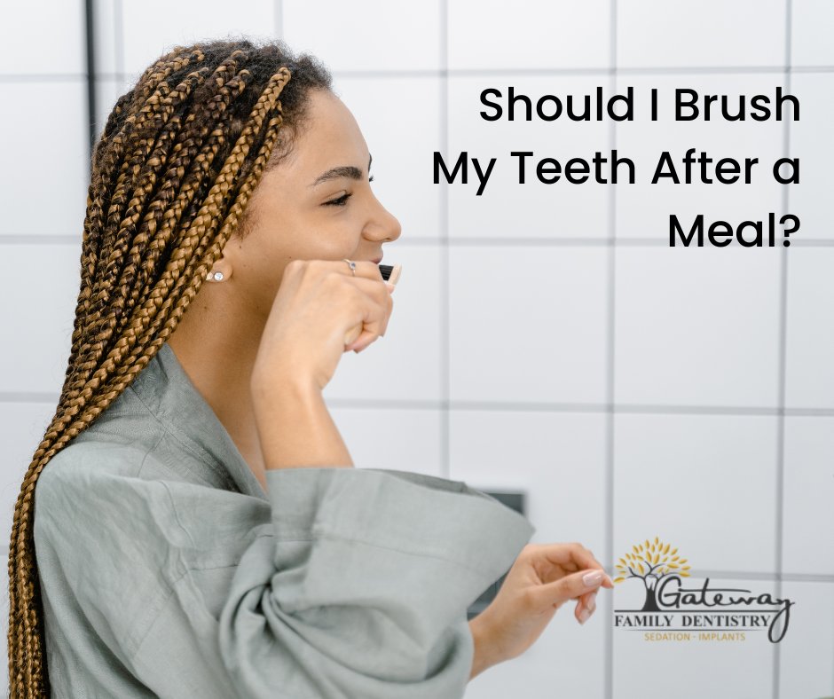 GFamDentistry's tweet photo. To brush or not to brush after a meal? Brushing your teeth after a meal is an essential part of maintaining good oral health. It removes food particles from your teeth, gums, and tongue, preventing dental issues such as cavities &amp; tooth decay.

Read more: https://t.co/6CKZ7g2jNK https://t.co/daILiAyB4T