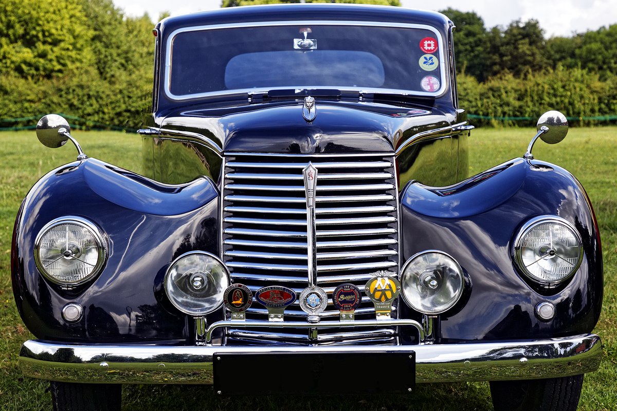 ChilternOAM's tweet image. It’s our Classic Vehicles Show today, come down and see lots of beautiful vintage cars, motorbikes and bikes. Doors open 10am to 5pm.

#classiccar #classicvehicles