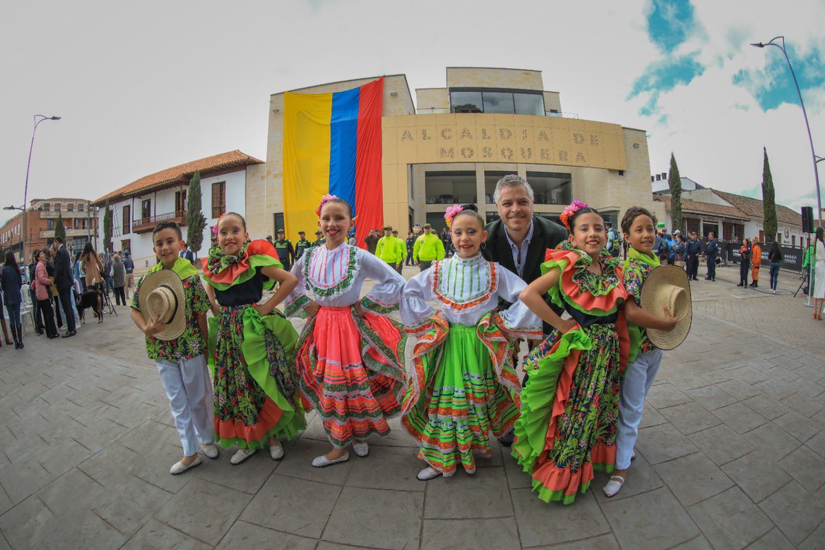 Alcaldía de Mosquera tweet media