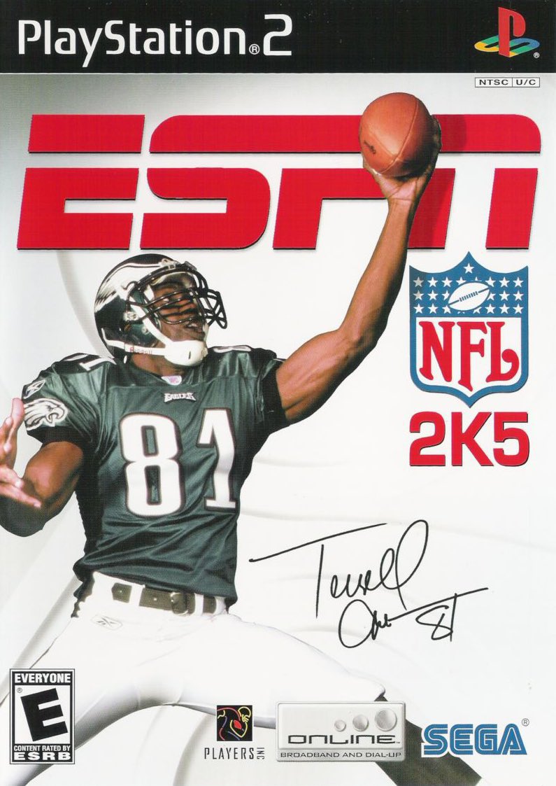 AuxGod_'s tweet photo. 19 years ago today, “ESPN NFL 2K5” released on PlayStation 2 &amp; Xbox for $19.95 and would sell 1.7M copies making $33M 🎮 https://t.co/9vCXJNsLJC