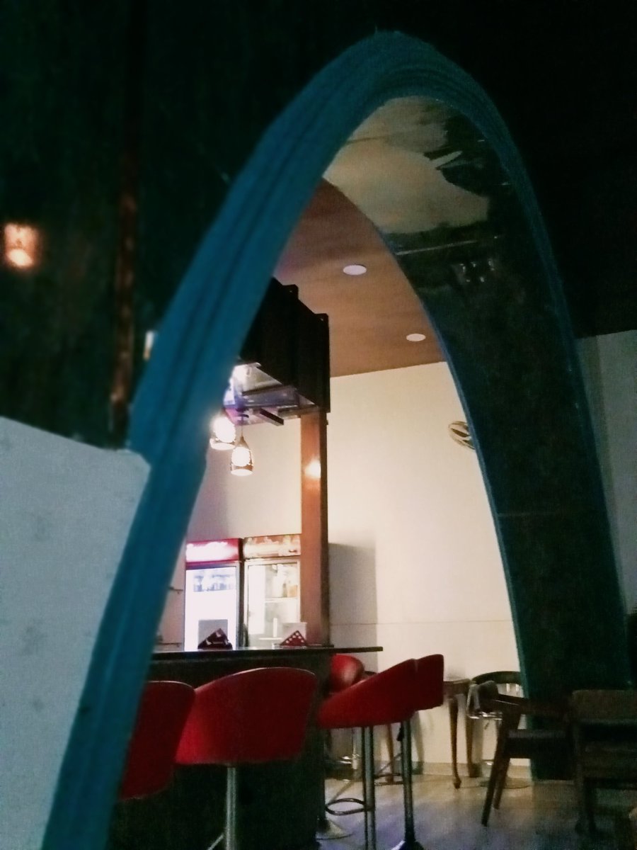 beescarving's tweet photo. A classic ambience of 60s #residencyroad #jammu https://t.co/tsM0dV2tuf