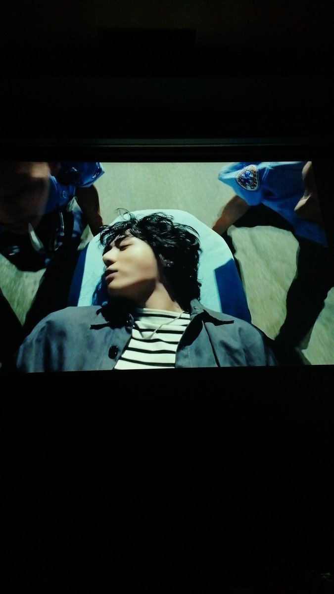VZipporah's tweet photo. Peak army behaviour:
Watching jungkook new mv at a university auditorium! https://t.co/FBmEas5giv