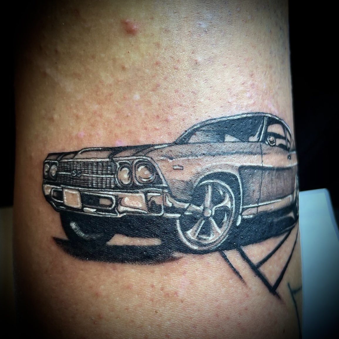 Throwback to this car tattoo by Cody! 🚗