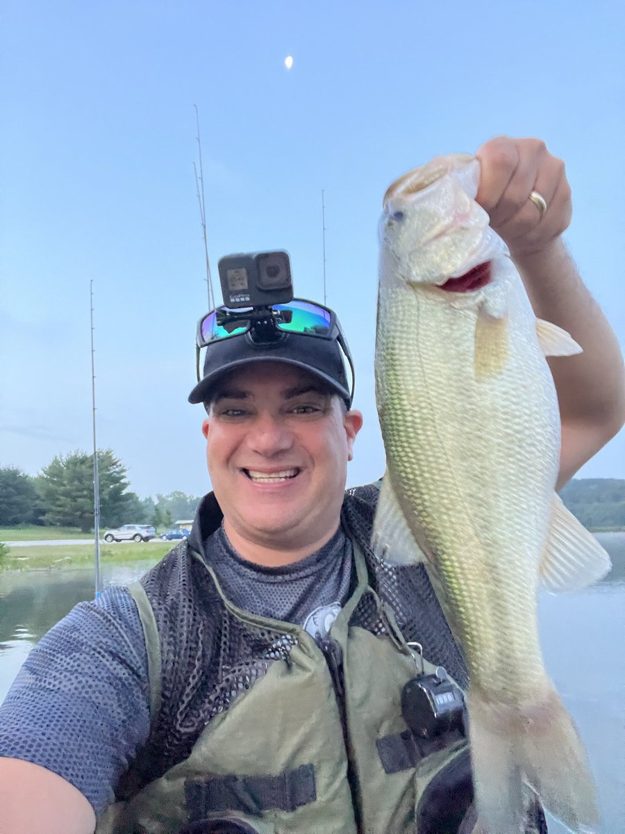 Average Dad Fishing tweet media