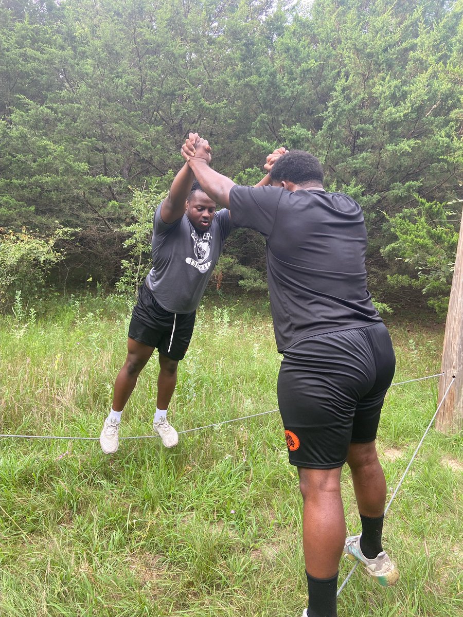 ECUTigersFB's tweet photo. The #Family spent the morning doing team building activities in preparation for the 2023 season! Huge thank you to Jay Wood, an alumnus of East Central and ECU Football, for creating an opportunity for our team to learn and grow together! #BeTheStandard https://t.co/mv0ivXSlRS