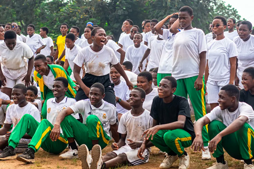 Omsu__2013's tweet photo. Day 2 Morning aerobics sessionπ₯ #Omsu13 #Homecoming #WeAreHome #Mawulian #Highschool #Haviwo #Omsu #HighschoolDiaries #meetup #linkup #gettogether #Hoπ¬π #MawuliSchool https://t.co/rIY3dsU1RW