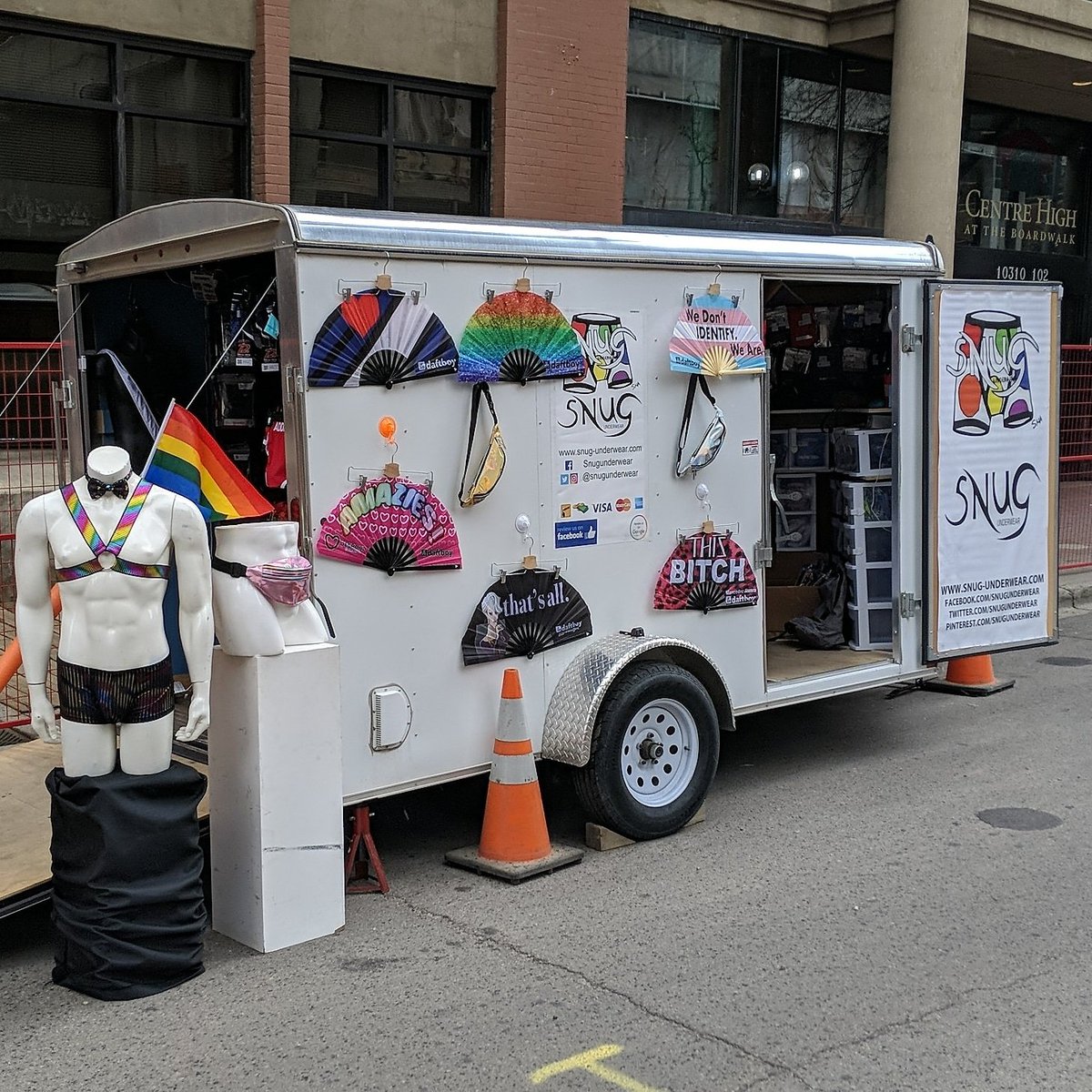 SnugUnderwear's tweet photo. The #snugteam can't wait for this weekend where we will be available to all the people at @eaglecreekcampground!!
#popupshop #goingcamping #gayfun #gayapparel #gaycamping #lgbtqbusiness #sexystyles #freshfashion #mensunderwear #morethenunderwear https://t.co/qdVFnpBaO3
