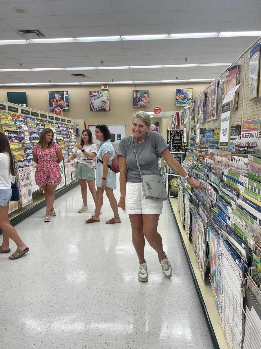 SMSD_Corinth's tweet photo. My favorite tradition is the Corinth Annual Shopping Trip! Staff met new team members &amp; helped them decide what essentials to purchase for their rooms this morning. Alone we can do so little; together we can do so much and ✨SHINE✨ @theSMSD #SMSDTimeToShine https://t.co/wOfuQo8Ubo