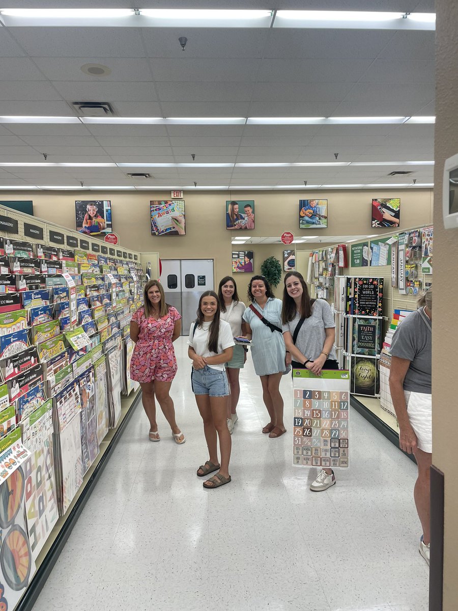 SMSD_Corinth's tweet photo. My favorite tradition is the Corinth Annual Shopping Trip! Staff met new team members &amp; helped them decide what essentials to purchase for their rooms this morning. Alone we can do so little; together we can do so much and ✨SHINE✨ @theSMSD #SMSDTimeToShine https://t.co/wOfuQo8Ubo