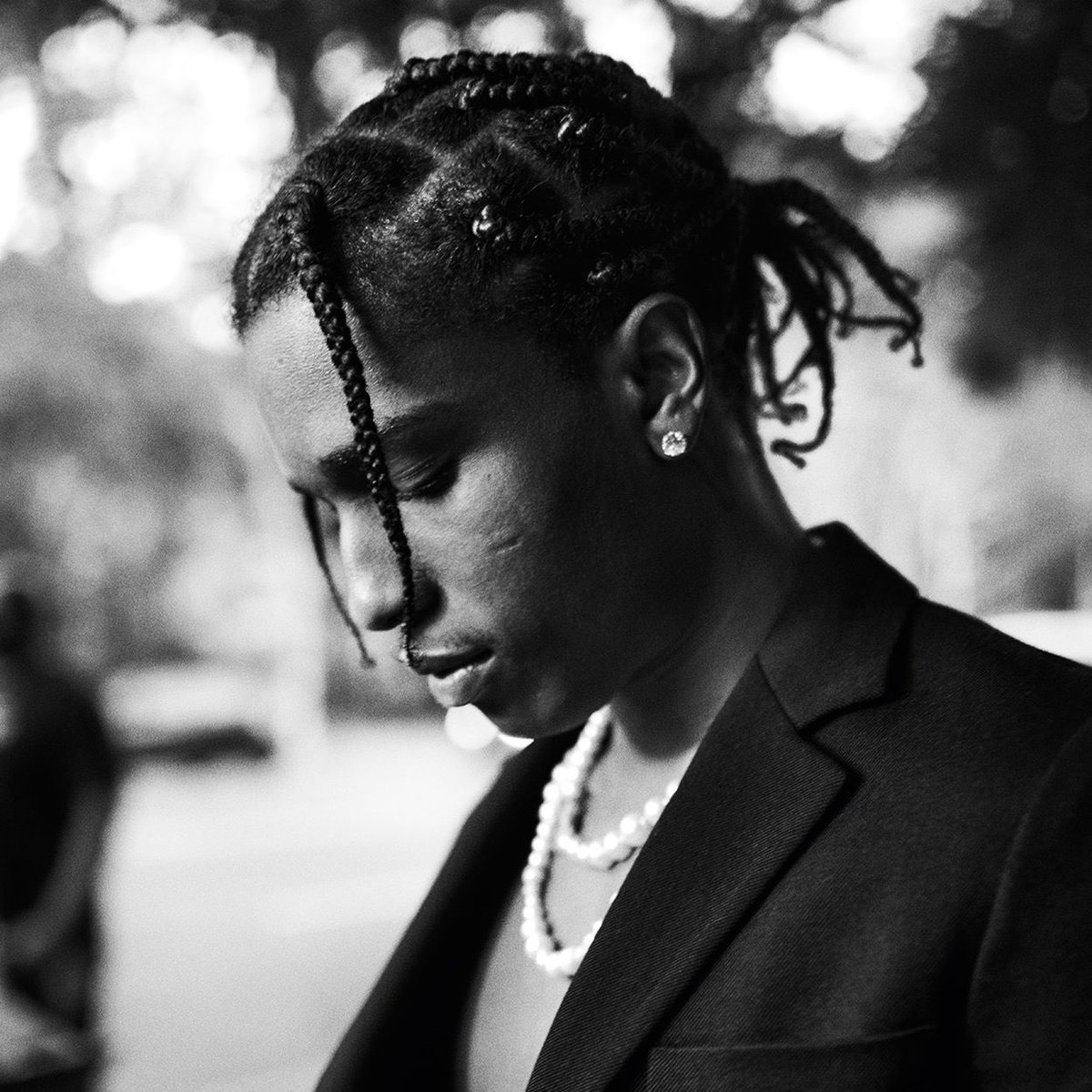 A$AP Rockyの次作アルバム'Don’t Be Dumb' には

•Tyler, the Creator
•Metro Boomin'
•Pharrell Williams
•Madlib
•The Alchemist
•Hitkidd
•Mike Dean
•Swedish House Mafia
•Dean Blunt

がプロデューサーとして参加する