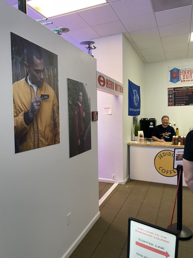 AJatComicCon's tweet photo. Stopped by the @HeroWithinInc Energize Lounge. Sip some coffee and check out their jackets! βοΈπΈπ½π
#SDCC #ComicCon #SDCC2023 #outsidecomiccon #StarTrek https://t.co/dy5nkWiwUH