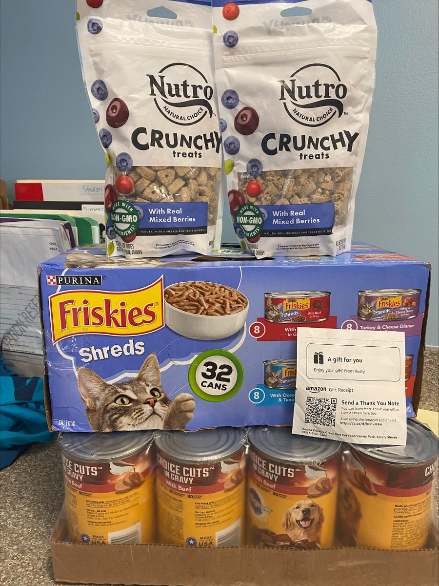 PeninsulaSPCA's tweet photo. Wow! We put out a call for dog and cat food and you delivered, literally! Thank you for these great acts of kindness! #PSPCAKindness 🫶🐾

We are still in need of dog and cat food (Purina, Pedigree, Friskies brands preferred) and kitty litter: https://t.co/QM52iYIEHI https://t.co/dvutfkENlv