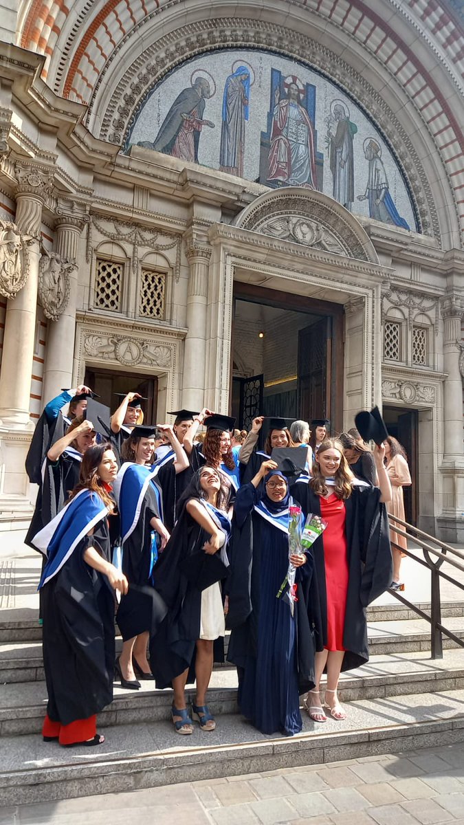 Huge congrats to our BSc Nutrition and BSc Sport and Exercise Nutrition graduates! The team are so proud of you and look forward to seeing what you all do next! #classof2023🎓 #nutrition #sportsnutrition <a href="/YourStMarys/">St Mary's University</a>