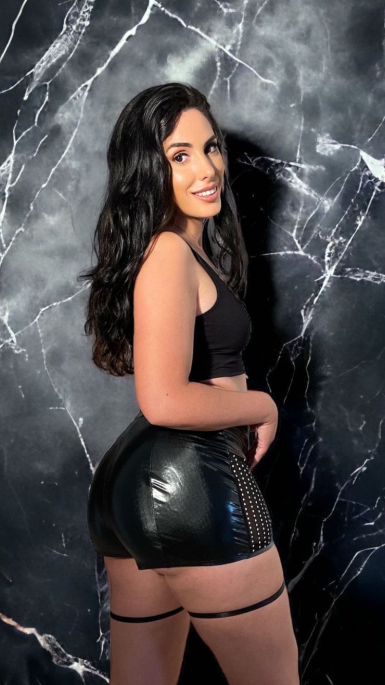 LG PORN STAR 💫 🔞 on Twitter: "Porn Star ⭐️ Linda Del Sol @lindadelsolx