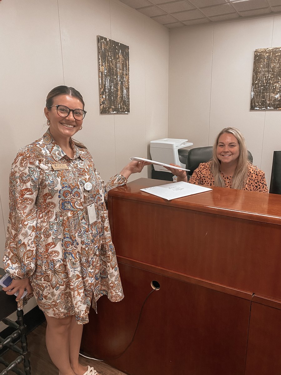 Special delivery!! VOICES for Alabama's Children spent the morning hand-delivering our 2022 Alabama Kids Count Data Books to our Senators as they are convening in the State House for Special Session.