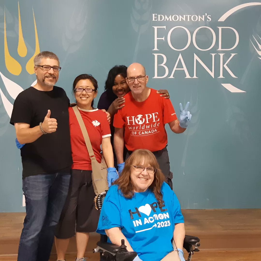 HOPEwwcEdmonton's tweet photo. Thank you to our volunteers who helped assemble hampers and sort food @yegfoodbank last Saturday July 15th. https://t.co/KQCWjgKGPs