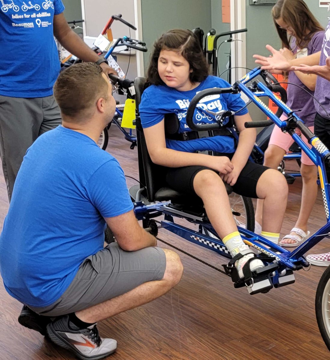 ExtraLife4Kids's tweet photo. This past weekend was @BeaumontHealth Bike Day, an event where kids with disabilities receive their customized, adaptive bikes they were fitted for in May! 

These bikes cost thousands of dollars, and they receive them free of charge thanks to programs like #ExtraLife! https://t.co/wO42afpSAJ