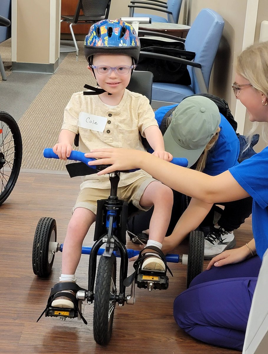 ExtraLife4Kids's tweet photo. This past weekend was @BeaumontHealth Bike Day, an event where kids with disabilities receive their customized, adaptive bikes they were fitted for in May! 

These bikes cost thousands of dollars, and they receive them free of charge thanks to programs like #ExtraLife! https://t.co/wO42afpSAJ