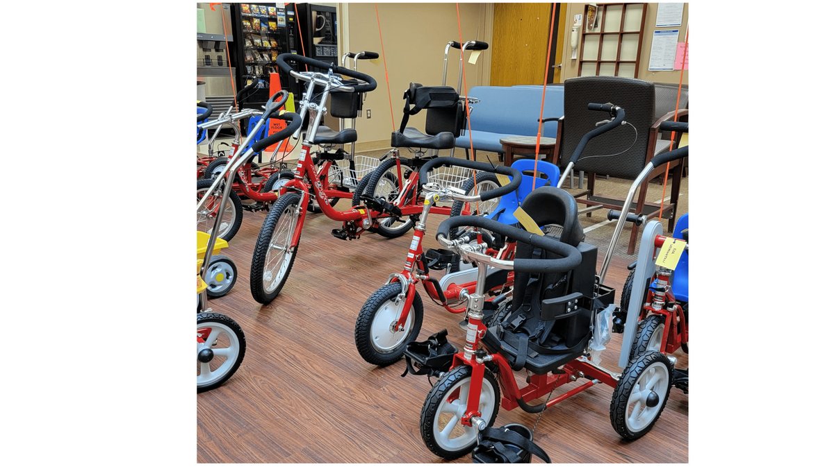 ExtraLife4Kids's tweet photo. This past weekend was @BeaumontHealth Bike Day, an event where kids with disabilities receive their customized, adaptive bikes they were fitted for in May! 

These bikes cost thousands of dollars, and they receive them free of charge thanks to programs like #ExtraLife! https://t.co/wO42afpSAJ