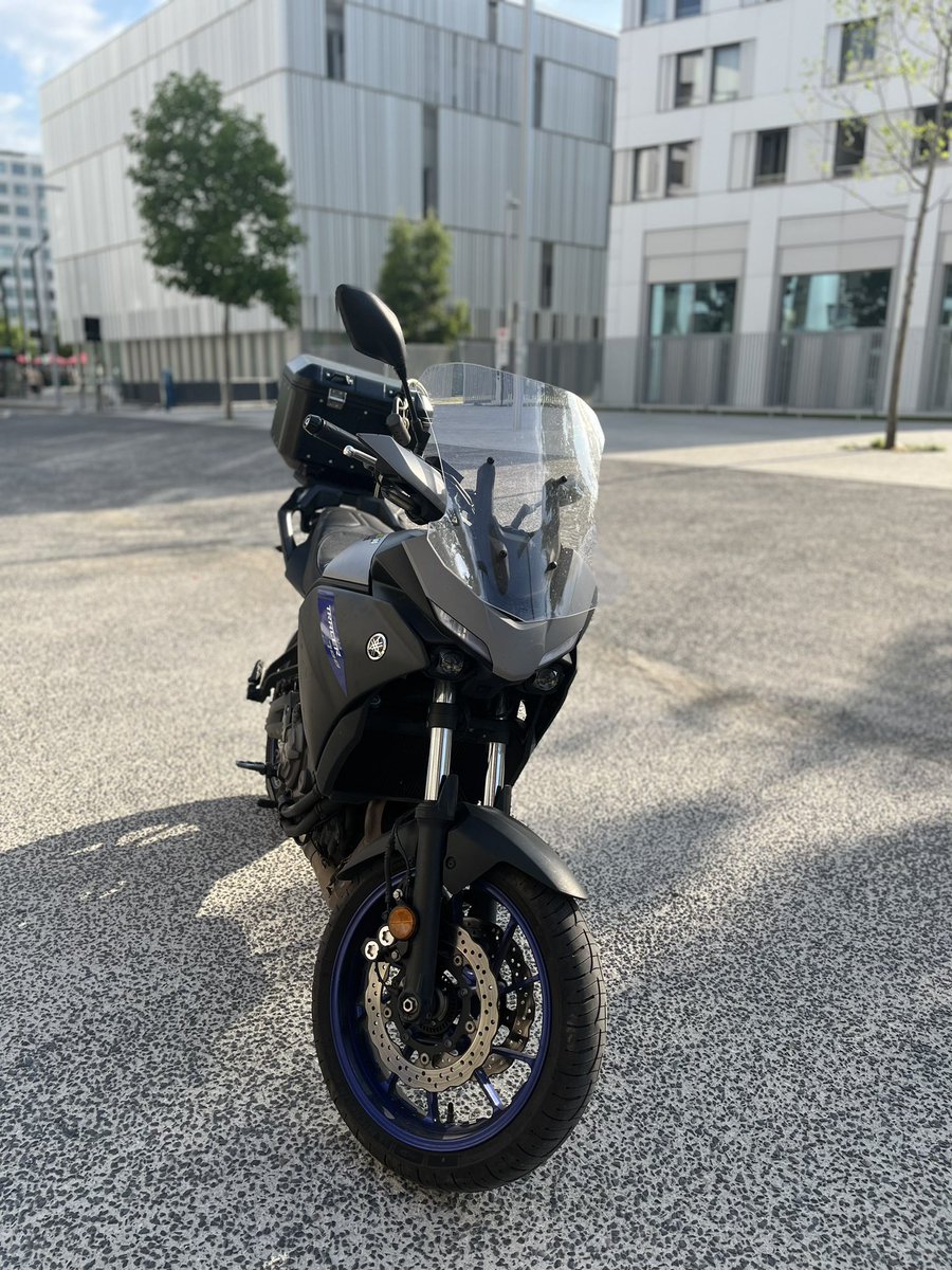 marokino93200's tweet photo. Bonjour,

SVP RT ET LIKE 

 je vends ma moto 

Moto acheté chez yamaha GAMBETTA. Comptabilise 18000 kilomètres très peu évolutif.
Toutes les révisions on été faites, factures à l’appuie chez Yamaha (1000, 5000, 10000 et 15000)

En option de chez YAMAHA : https://t.co/0XhtqvjubS
