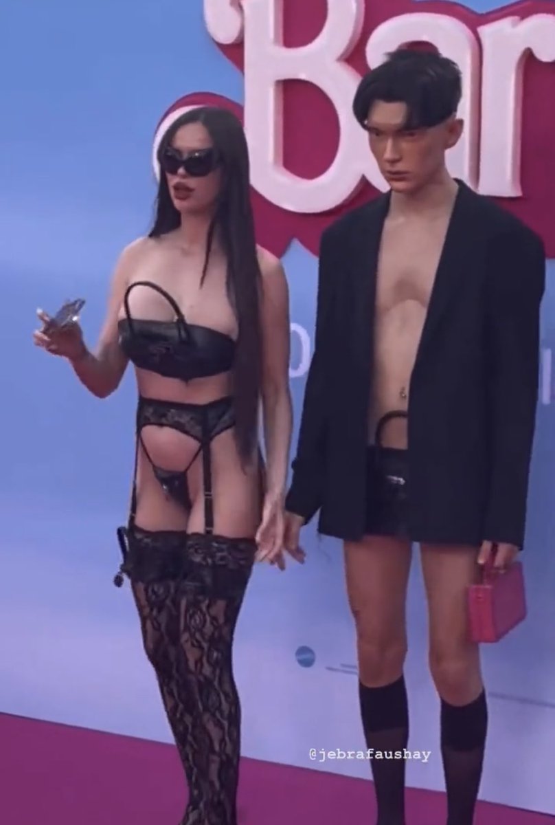 Oli London tweet media