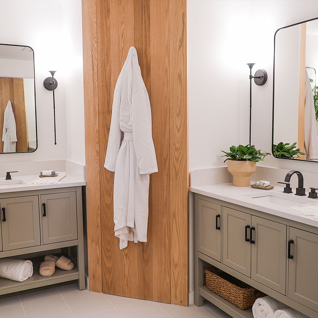 magnolianetwork's tweet photo. From offices to bathrooms—and even kids’ rooms—swipe for a sneak peek at the new season of #MakingModern with @brookeandbrice! Don’t miss the premiere tomorrow at 8p/7c on #MagnoliaNetwork.
Ways to watch:
TV, @streamonmax, @discoveryplus https://t.co/MhDmelxRXc