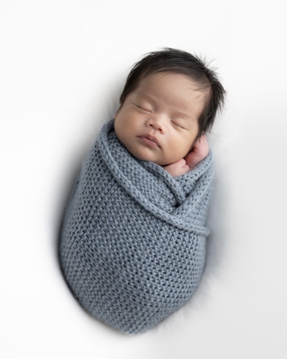 TemeculaPhoto's tweet photo. The sleepiest little guy. 😊
.
Now booking newborn and maternity portrait sessions in our Murrieta studio and outdoor portrait sessions in Temecula or Murrieta. Booking Spring sessions and beyond. Link in Bio @amydawnellephotography https://t.co/tYce5NnlL1