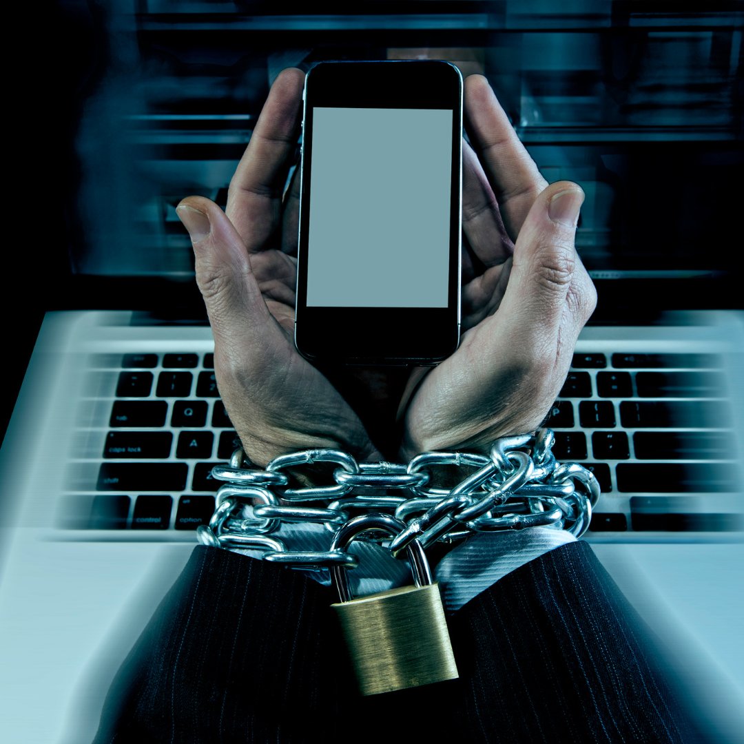 CTNCloud's tweet image. Hey, you! 🫵 Escape the frustration of #deadzones with #CTNCloud's reliable services!