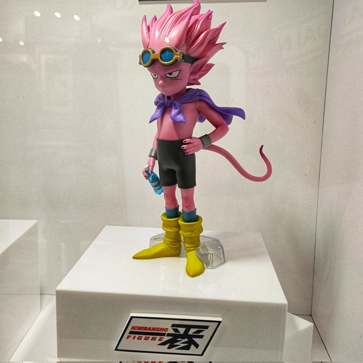 The Sand Land booth in SDCC (3729) is jam packed with amazing