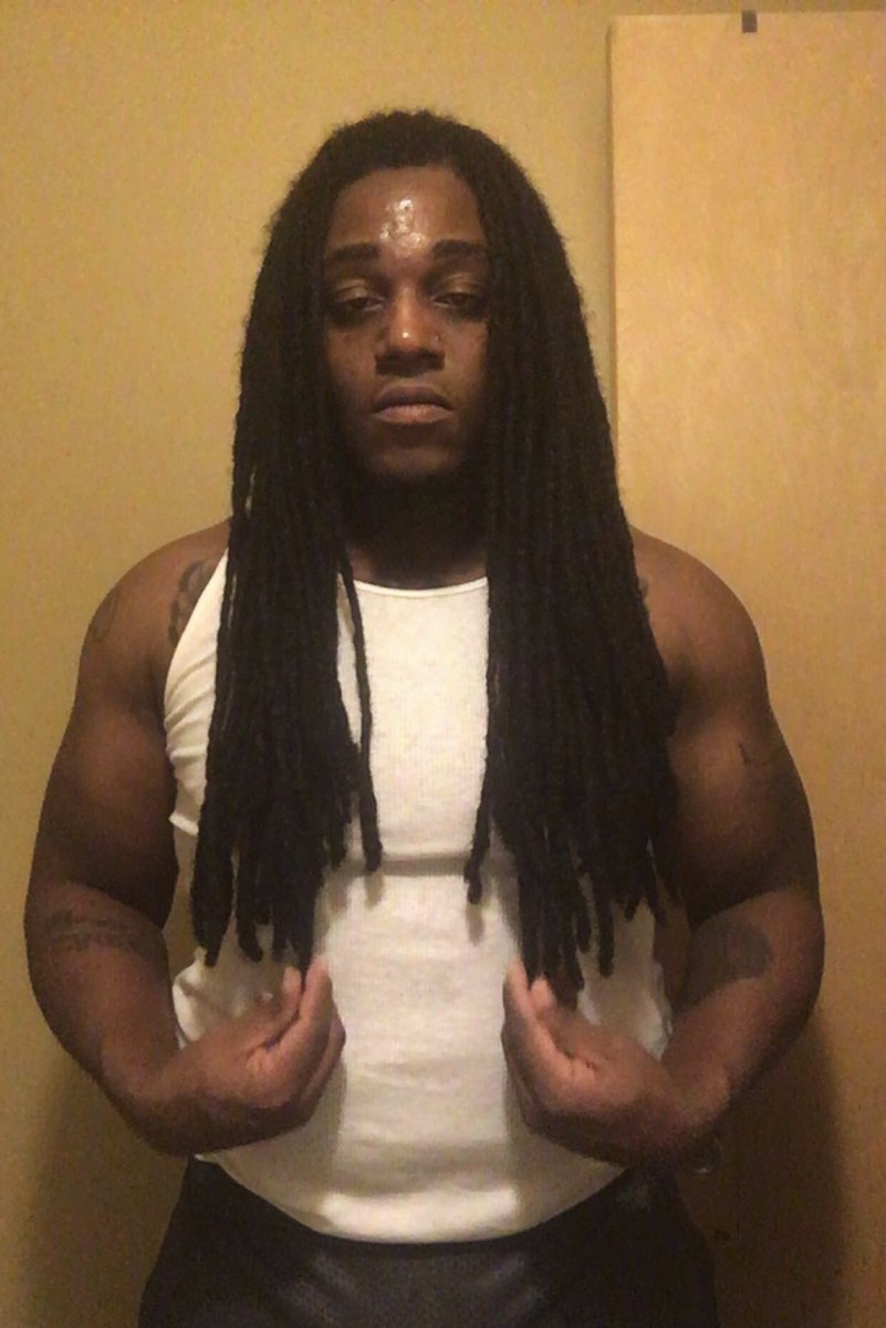 Diquann2212's tweet photo. Looking good as always https://t.co/V04R4CdEMh