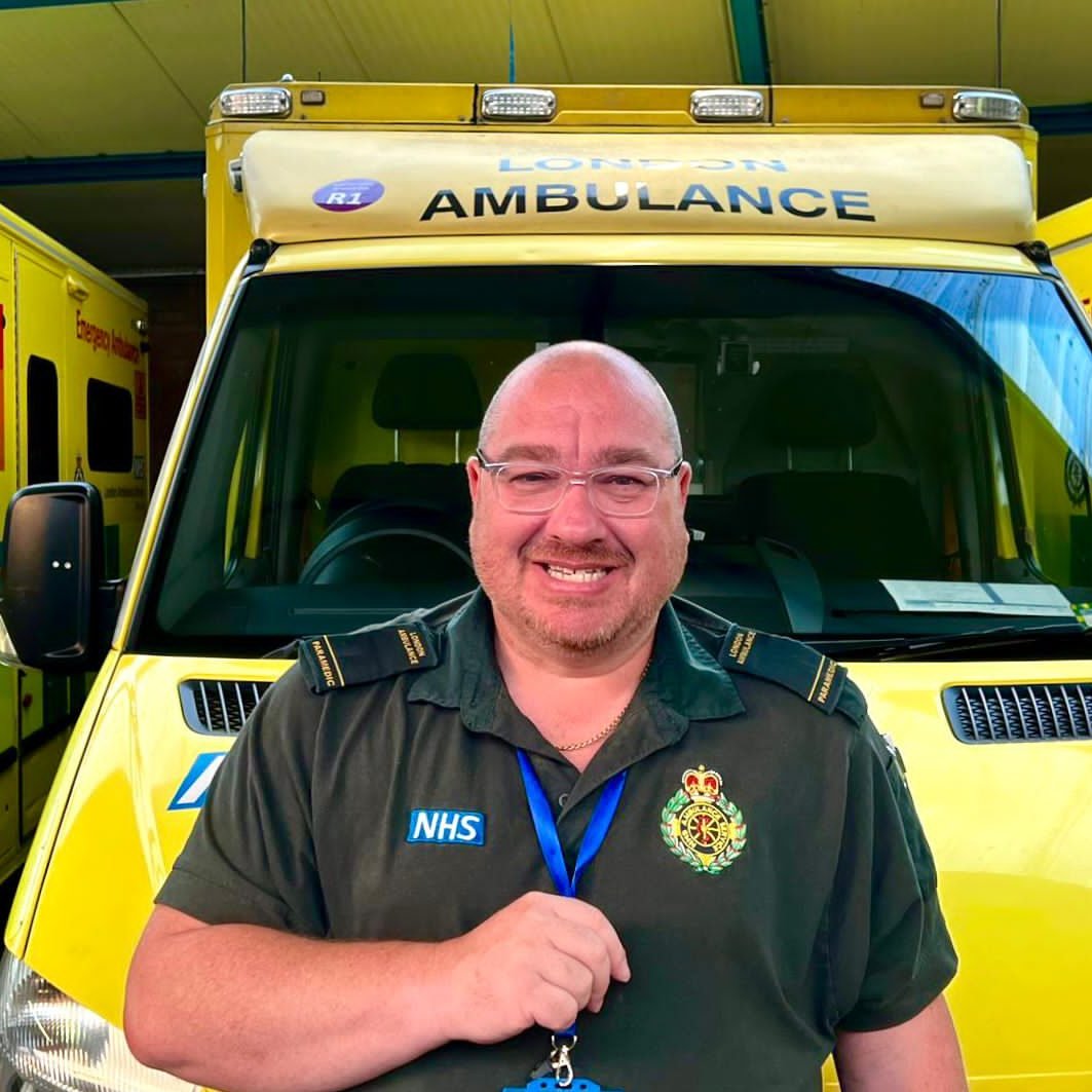 Lee was crowned 'Most Inspiring Student' at his graduation from <a href="/CumbriaUni/">University of Cumbria</a> yesterday.😍

He was a driving instructor until the age of 46.

“I got my paramedic registration this month as I turned 50. To be given the opportunity to go back to university, debt-free, was amazing."